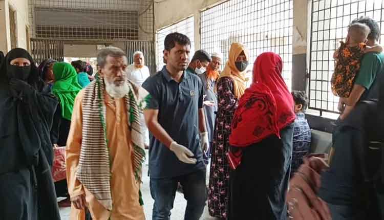 ভ্যাপসা গরমে হাঁসফাঁস চুয়াডাঙ্গাবাসীর