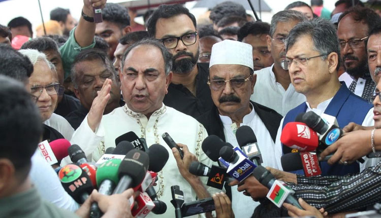সংস্কারের নাম করে বিদেশি লোক আনা বন্ধ করুন: মির্জা আব্বাস