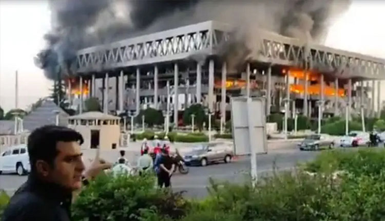 এবার ইরানের রাষ্ট্রীয় টিভি ভবনে হামলা