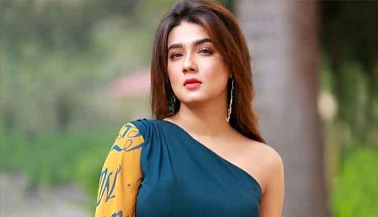 নীরবে দেশ ছেড়েছেন মাহিয়া মাহি