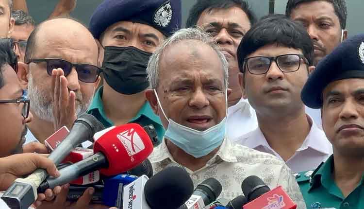 ‘মালয়েশিয়া ফেরত ৩ বাংলাদেশি জঙ্গি নয়, ভিসার মেয়াদ ছিল না’