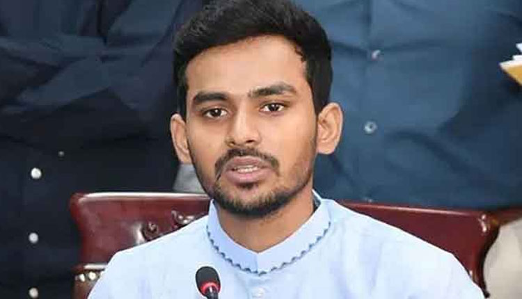 আমার চাওয়ার কিছু নেই, মানুষকে দিতে এসেছি: আসিফ মাহমুদ